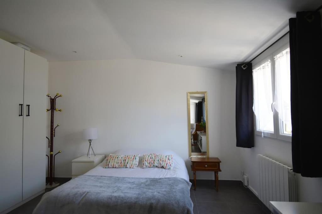 Grand Studio Independant Avec Jardin Goussainville  Exterior photo